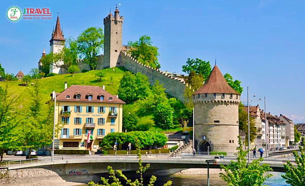 Tháp và tường thành Museggmauer – biểu tượng lịch sử Lucerne, Thụy Sĩ