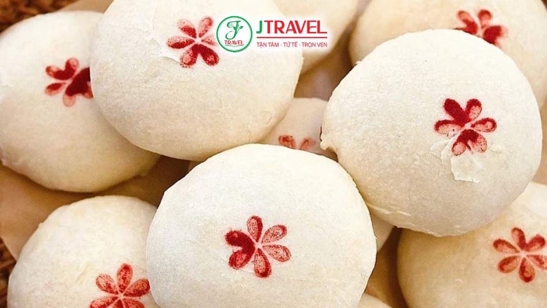 Bánh hoa hồng Vân Nam
