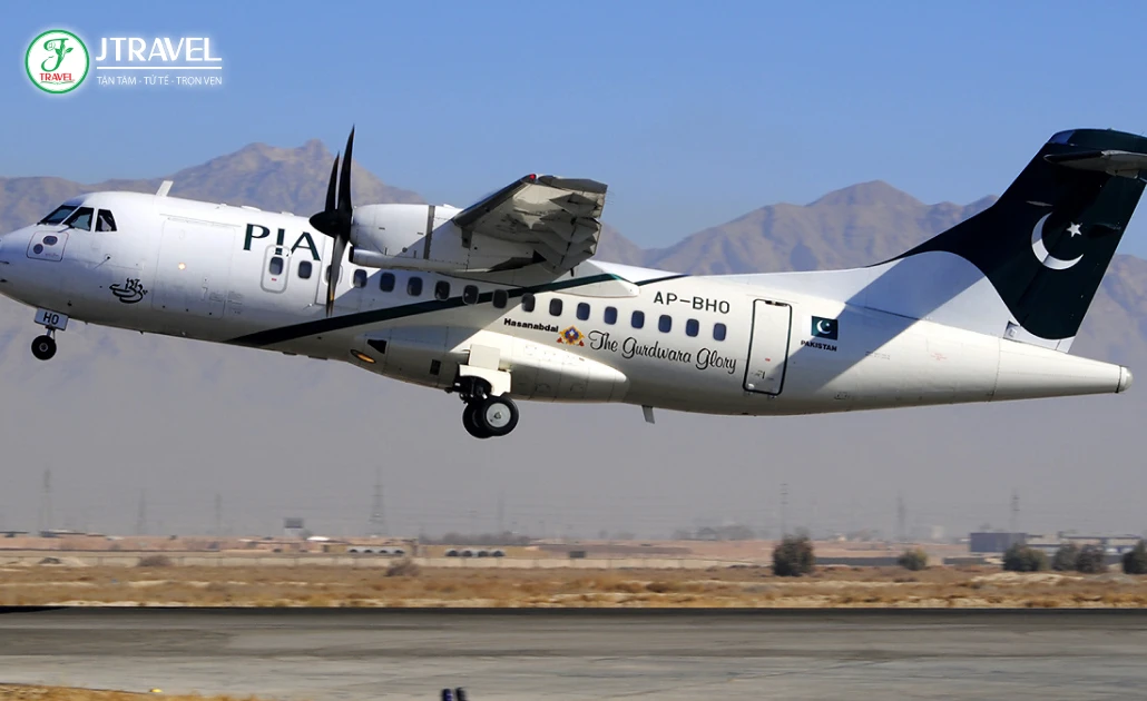 Máy bay nội địa Pakistan giúp tiết kiệm thời gian di chuyển